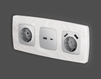 Лицевая панель OMEGA (Серебро глянец) для розетки 2USB тип A+C QUANT (Ambrella Volt, OP4110)